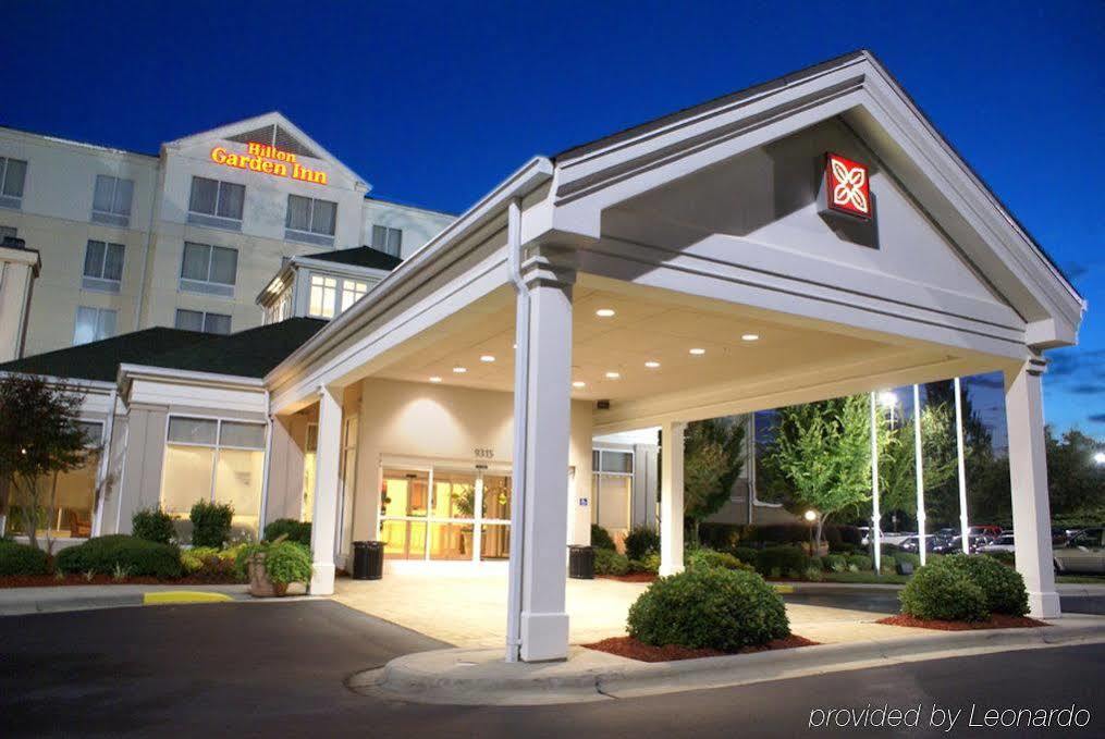 Hilton Garden Inn Charlotte North Экстерьер фото